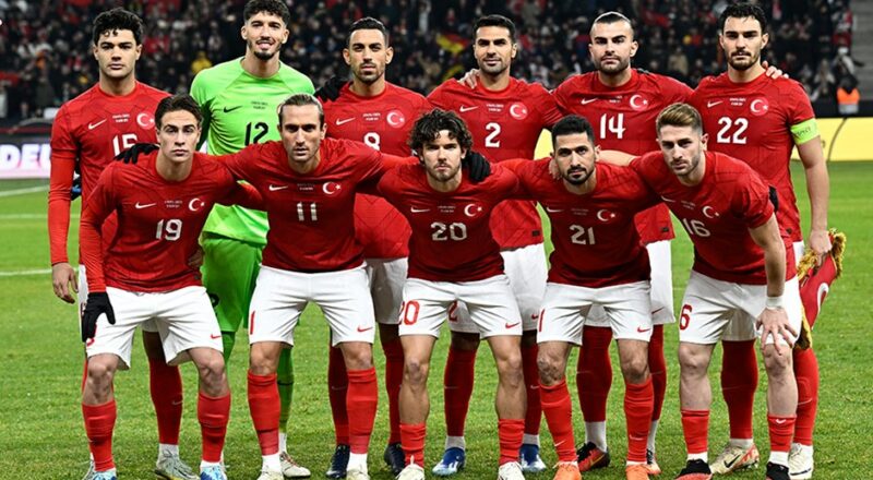 Futbolda Tarihi Anlar: Sahaların Unutulmaz Anıları