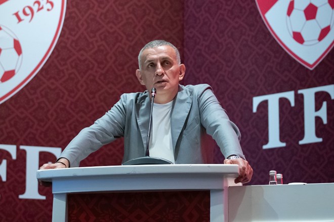 İbrahim Hacıosmanoğlu’ndan yeni hakemlik sistemi için açıklama